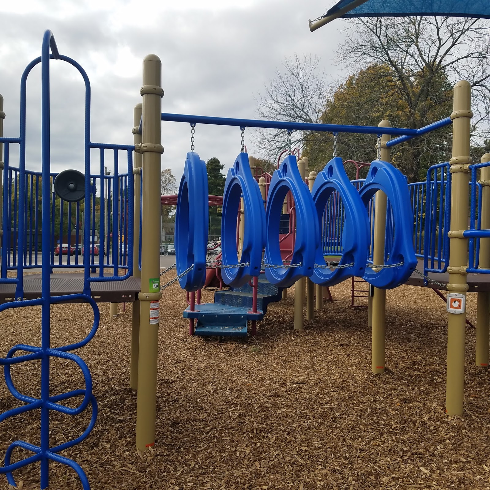 Play St. Louis Green Trails Elementary School Park, Chesterfield
