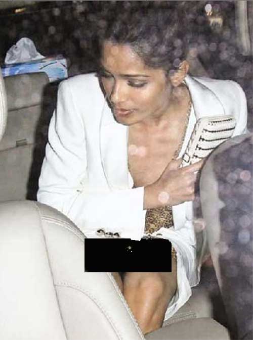 Bollywood Actresses Wardrobe Malfunction Pics | HOT CELEBRITIES ALL