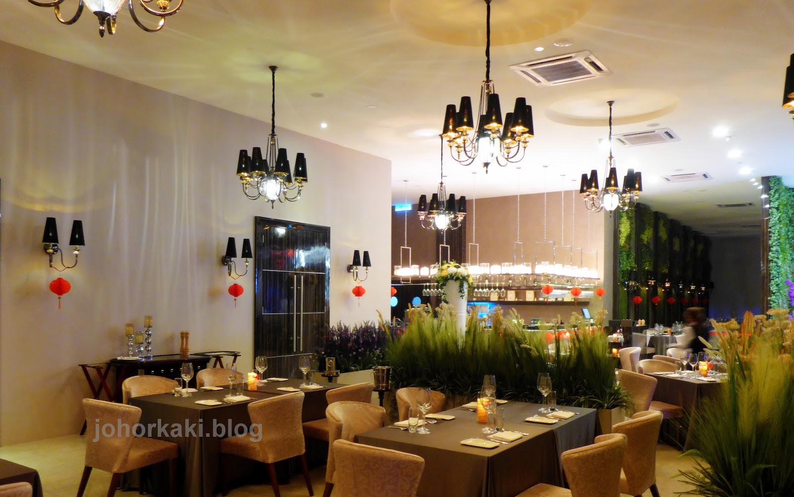 Brunch 2 Wine. Bottle & Glass Vantage Bay. Stulang Johor Bahru Johor