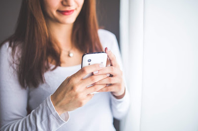Best Captions And Quotes For Selfies Best Captions And Quotes For Selfies