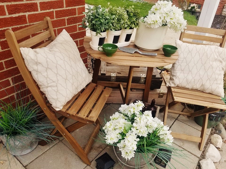 The Quaint Sanctuary { New Cottage Style Porch Set from IKEA! }
