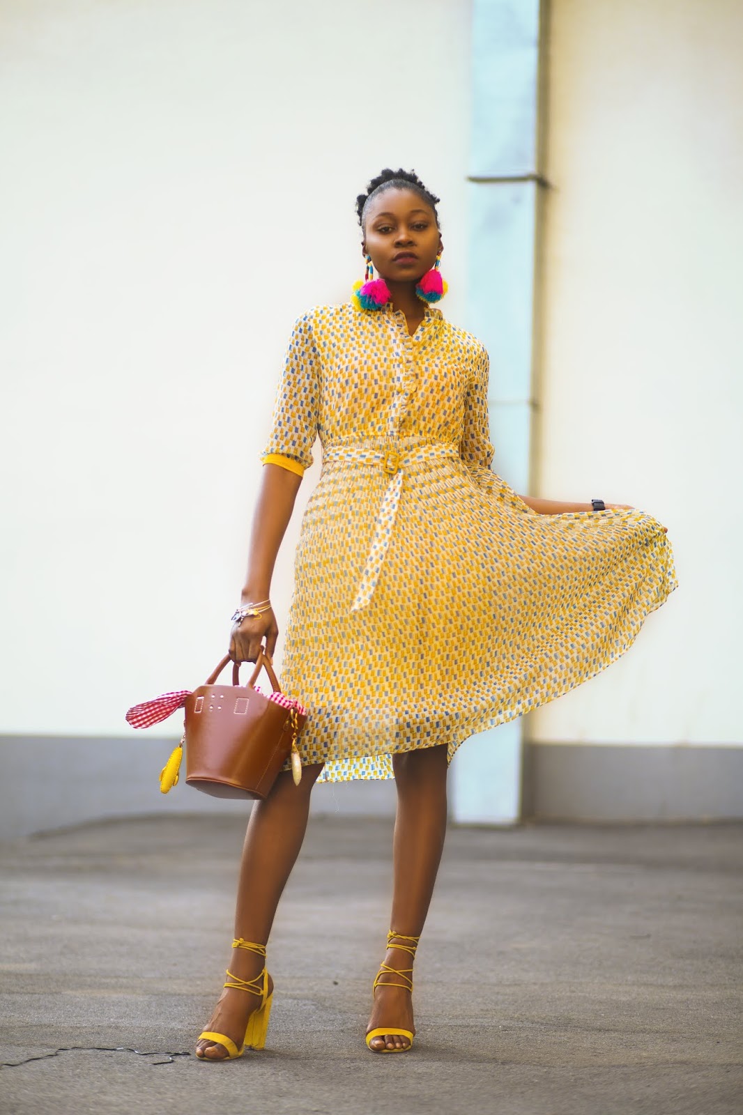 What to wear to a fashion show: Yellow Print Chiffon Midi Dress : Metisuboutique 