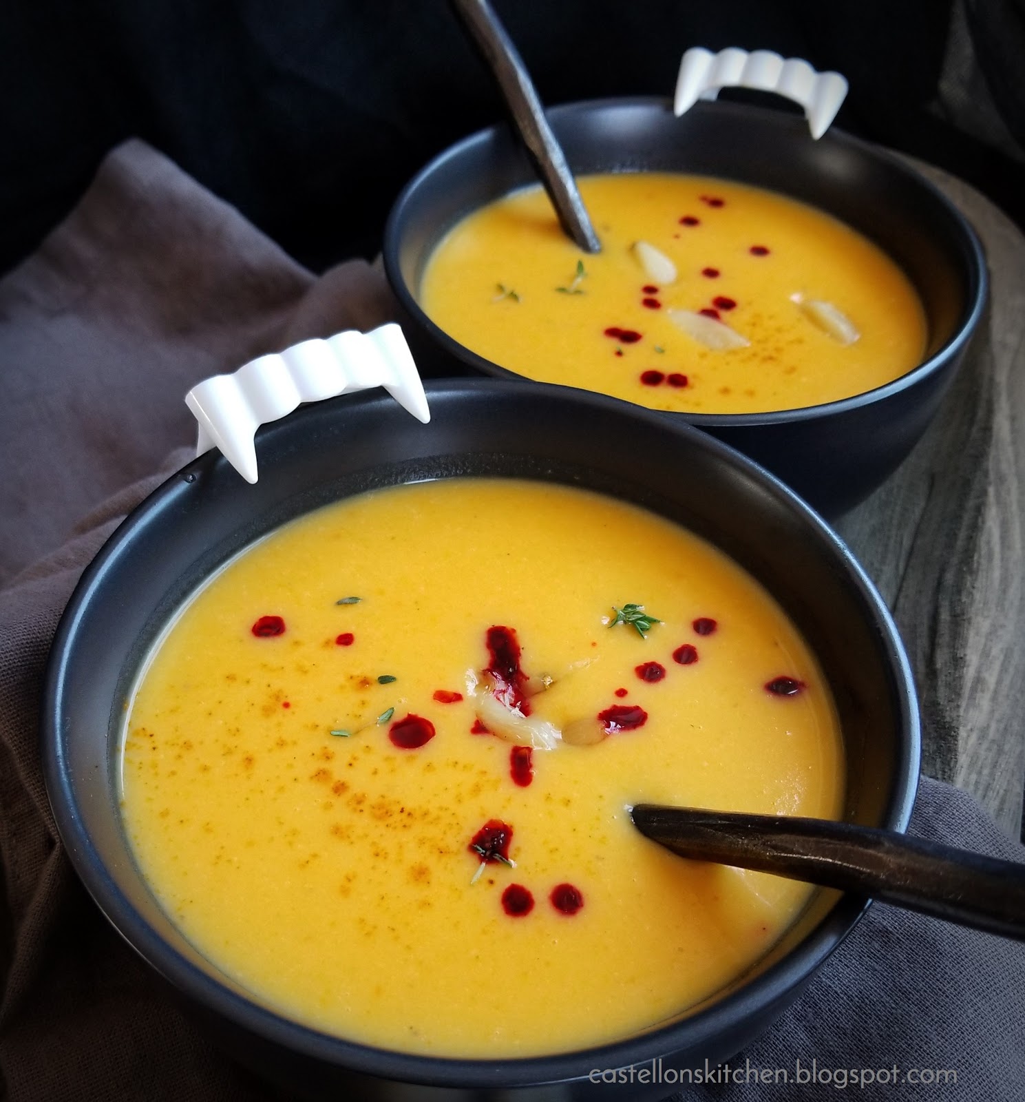 Castellon's Kitchen: Vampire Slayer Soup (Roasted Garlic Sweet Potato Soup)
