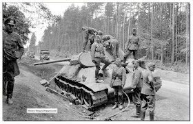 Germans with captured T 34 tank best ww2