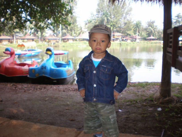 wisata ke situ gintung http://hendrasuhendra176.blogspot.com/2014/05/wisata-ke-situ-gintung.html