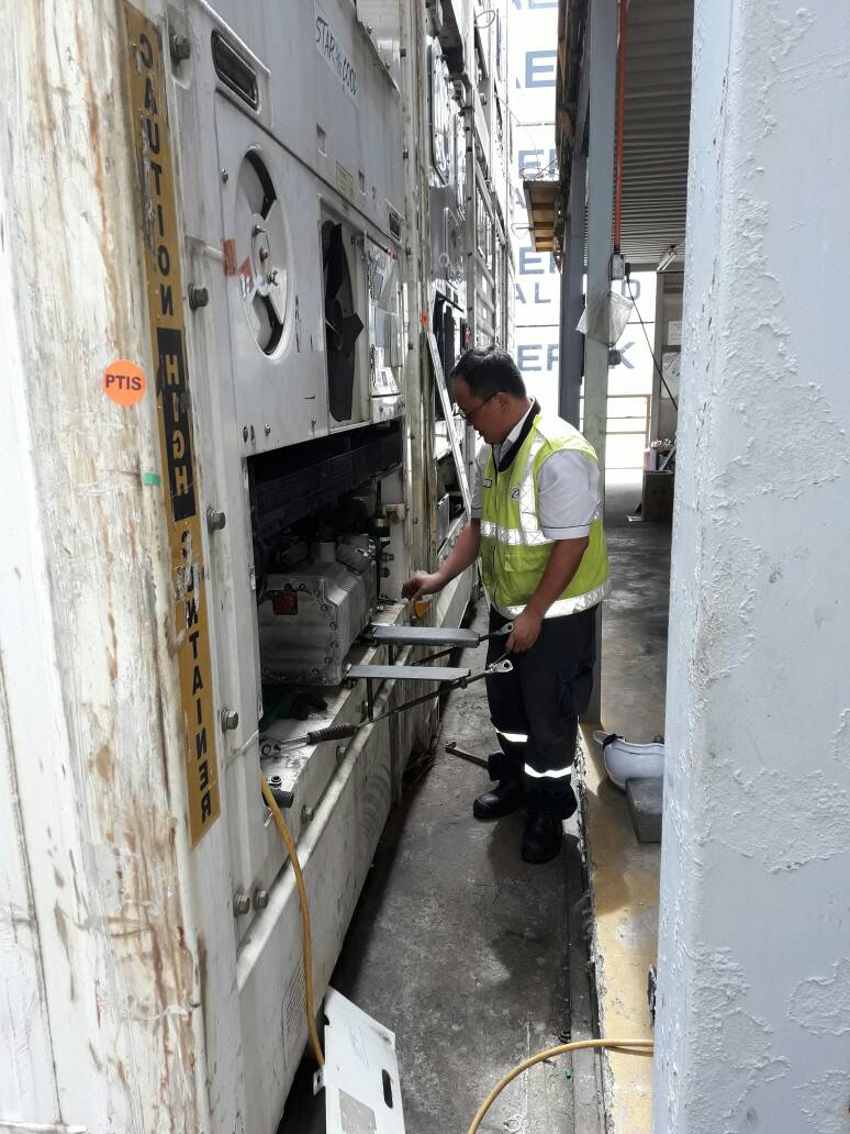 Reefer Container Special Custom Tools - Star Cool Compressor Rest (for  inspection HP Valve Plate/ No need to remove Comp or FC) - By Dhilreefer