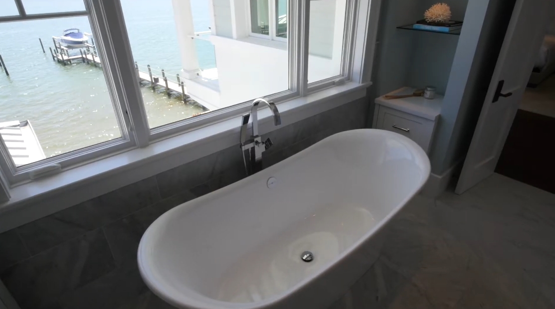 Interior Design vs. Tour Captiva Island, FL Luxury Waterfront Home