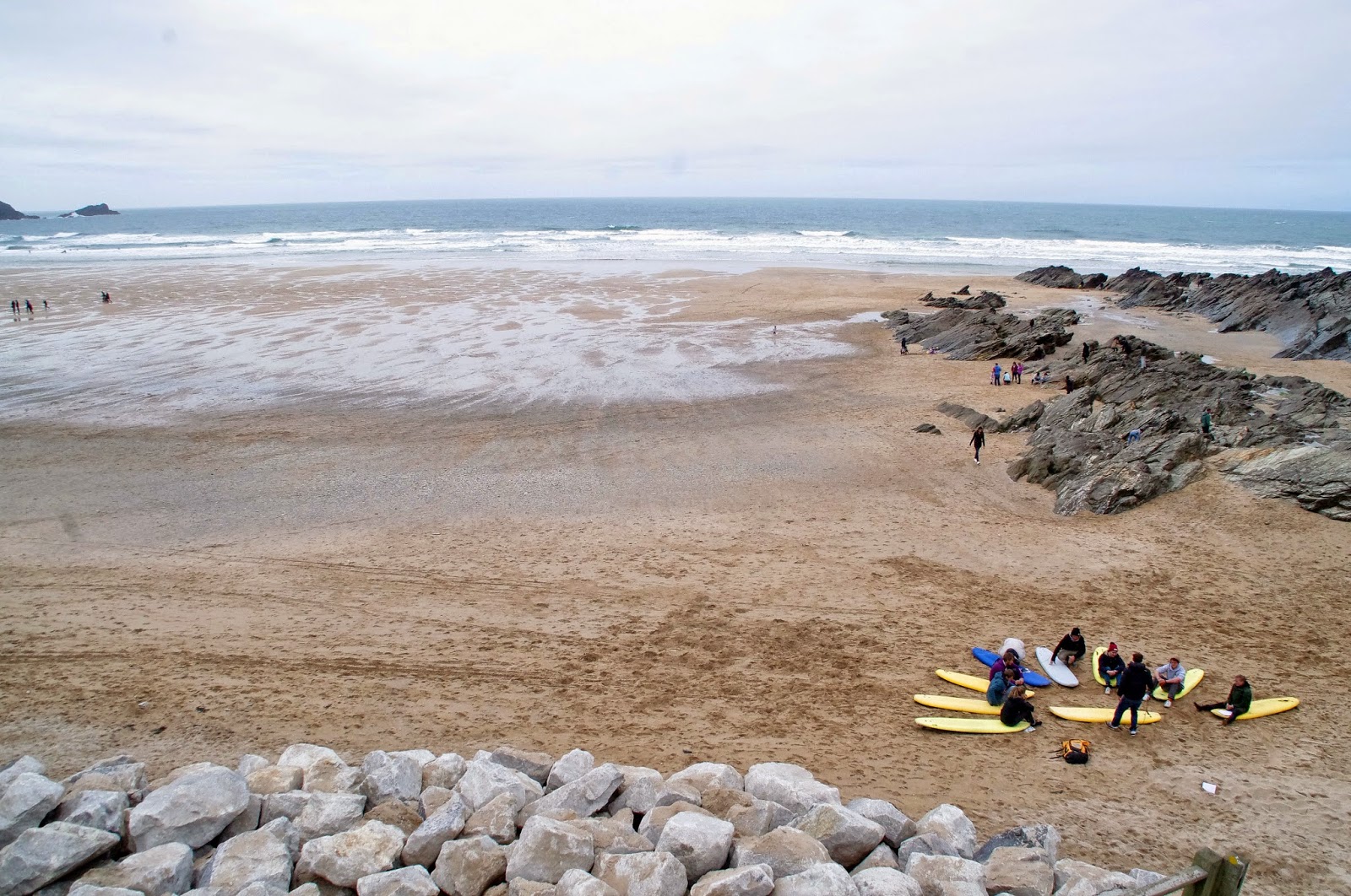 http://www.theaussieflashpacker.com/2015/04/exploring-britains-best-beaches-newquay.html