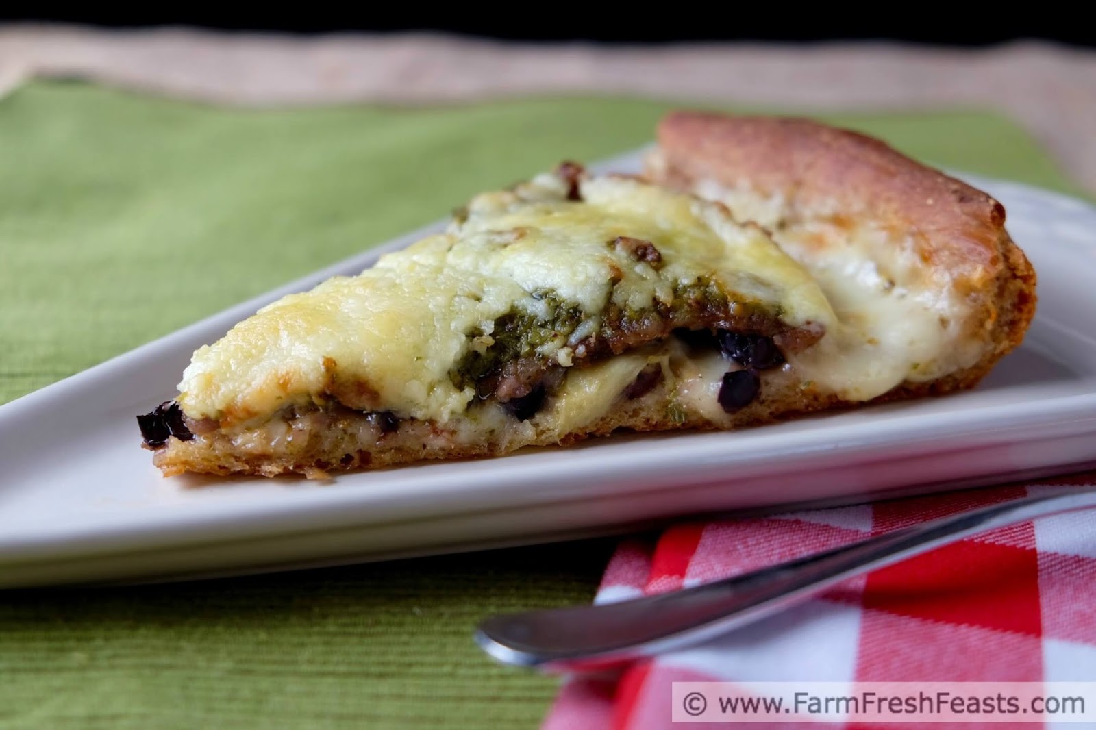 Farm Fresh Feasts Deep Dish Pizza with Artichokes, Kalamata Olives