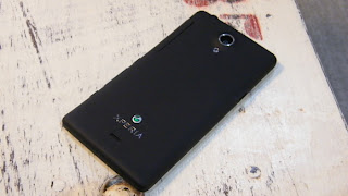 Sony Xperia T (Pictures)