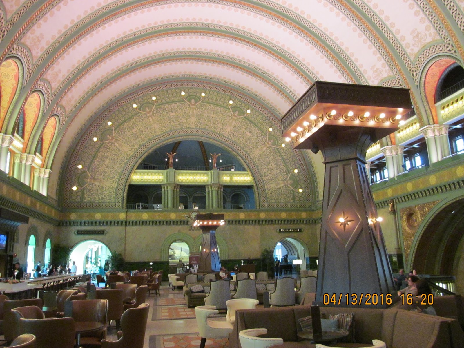 Trip to the Mall: St. Louis Union Station- Downtown STL