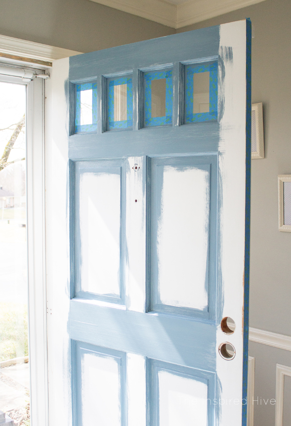 How to paint your front door fast! Increase your curb appeal by painting your exterior door to help sell your home quickly!