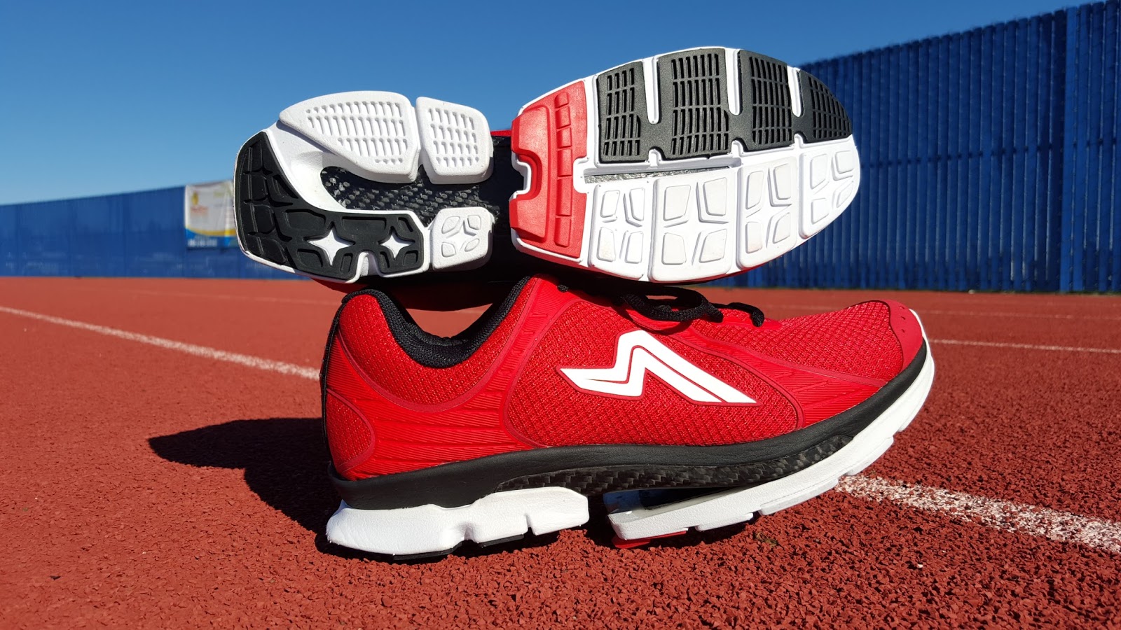 ampla running shoes