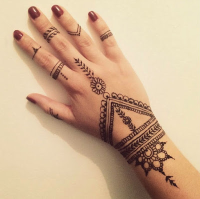 Simple Mehendi Design Images