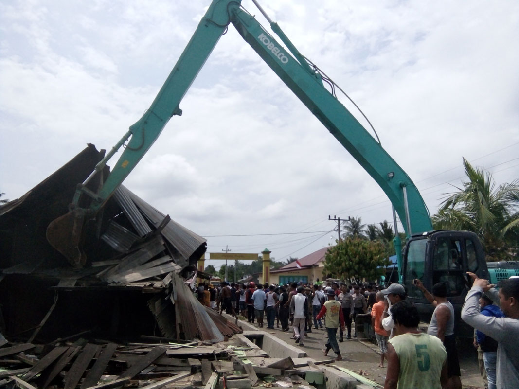Eksekusi rumah warga Eksekusi rumah warga