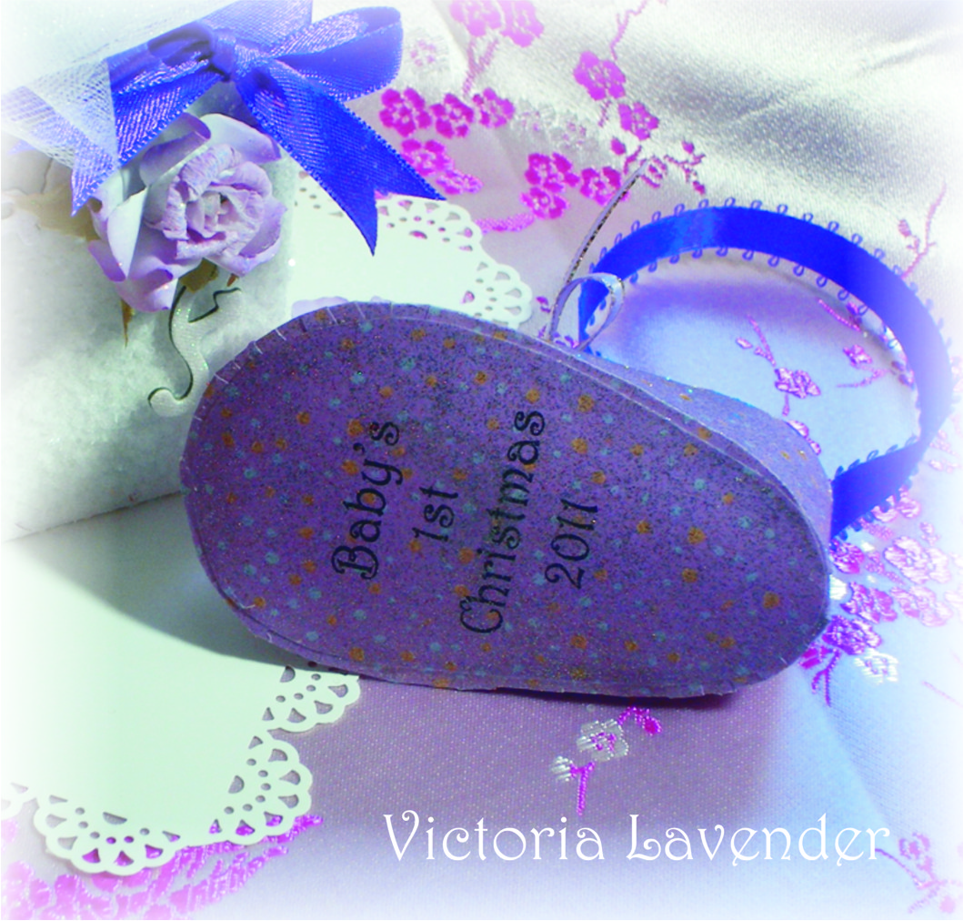 Victoria Lavender Paper Baby Shoe, 1st Christmas