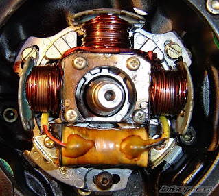 Cagiva Mito 125 Owners Blog : Cagiva Mito 125 engine rebuild video