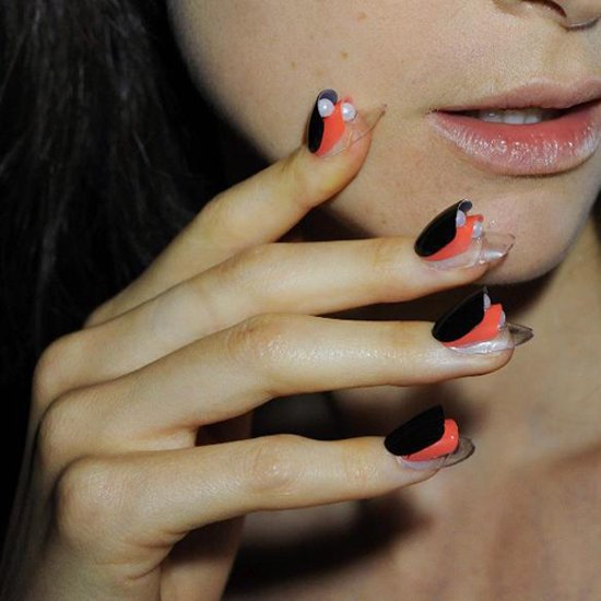 NailsByStephanie Spotted Oyster Nails