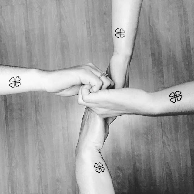 tatuagens femininas de trevo de quatro folhas tatuagens femininas de trevo de quatro folhas