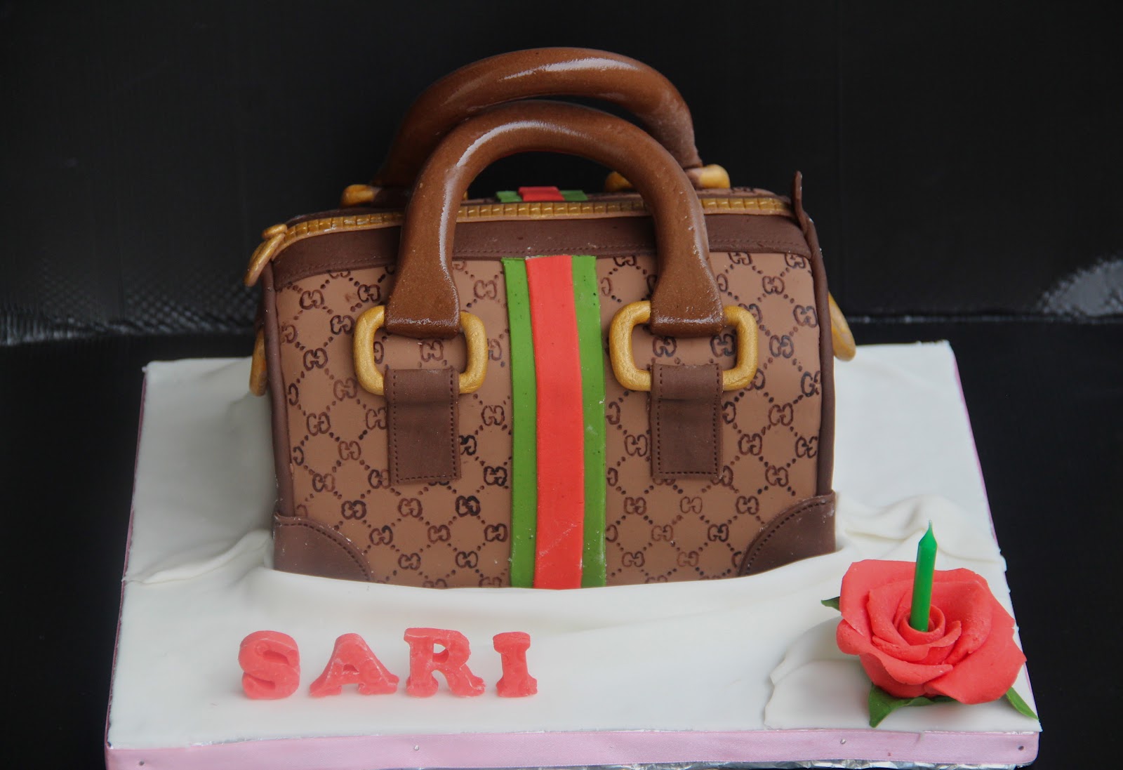 Ema's Creation: Gucci Bag cake