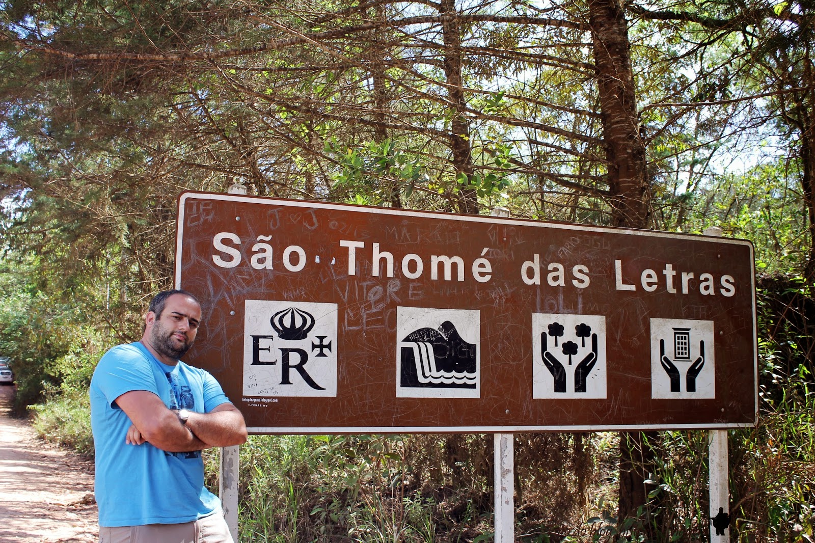 Placa indicando que chegamos a São Thomé das Letras São Thomé das Letras - Minas Gerais