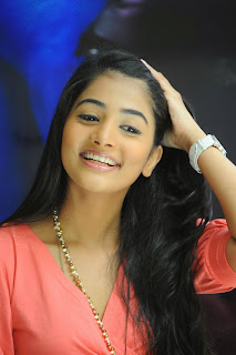 Pooja Hegde HD Wallpapers