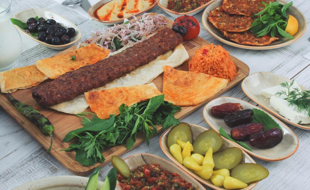 ETLİ OTLU RESTAURANT ANKARA İFTAR MENÜLERİ Ne Kadara Yenir?
