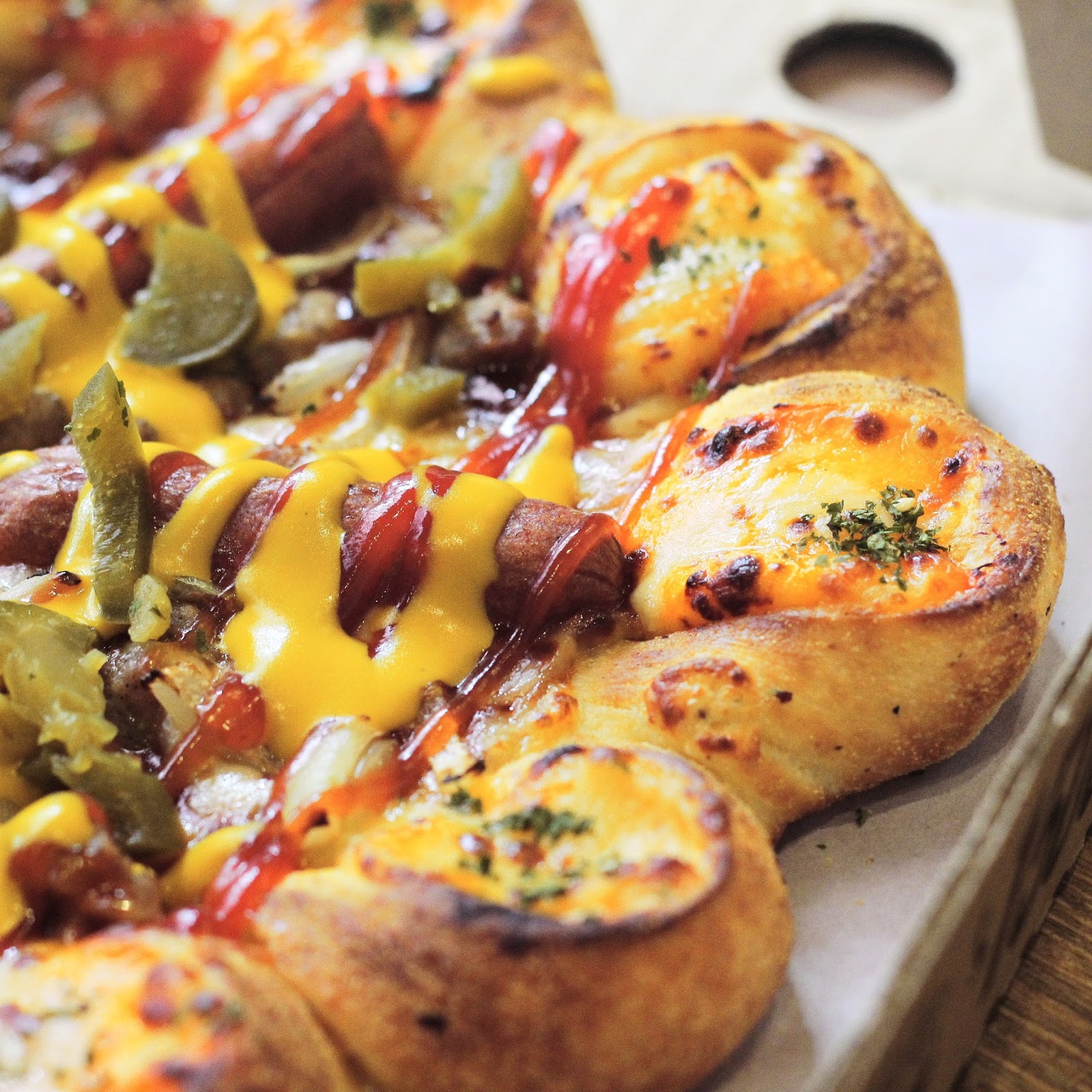 [NEW MENU] BBQ FRANKFURTER PIZZA BY PHD