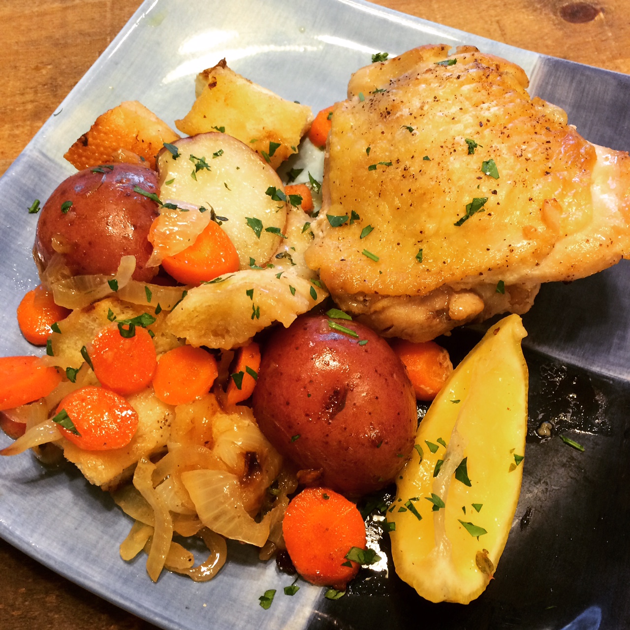 Recipe ShareLemon Scented Crispy Chicken Thighs with Baby Potatoes and