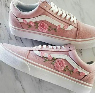 zapatillas vans floreadas