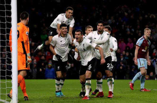 Liverpool gây "bệnh tim" đều đặn: Đáng xem hơn MU & Man City 1 Liverpool gây "bệnh tim" đều đặn: Đáng xem hơn MU & Man City 1