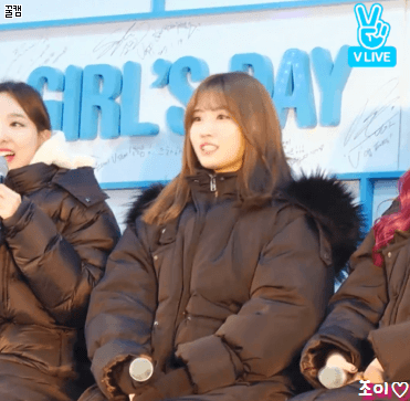 어제자 브이라이브 사랑스러운 모모 모구리♡ | 인스티즈