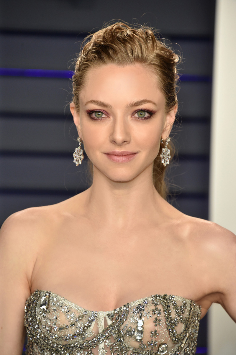 Amanda Seyfried The 2019 Oscars Hairstyles You Have to See From the Back