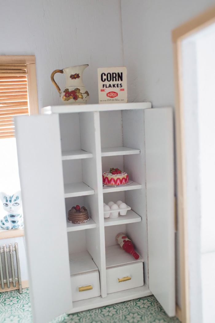 Dollhouse Kitchen Reveal