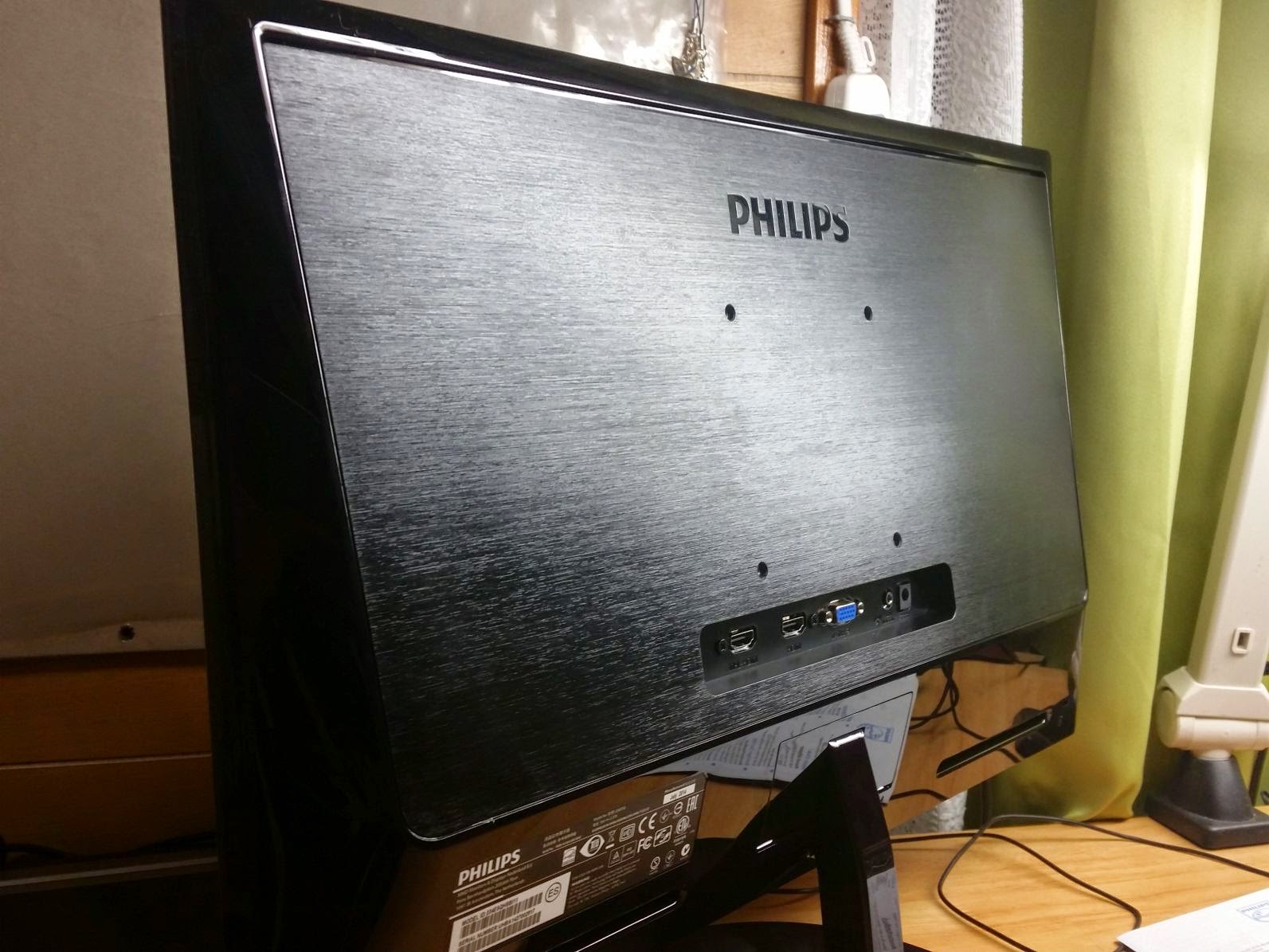 PHILIPS 234E5QHSB/11を購入したのでレビューしてみました。|もふん