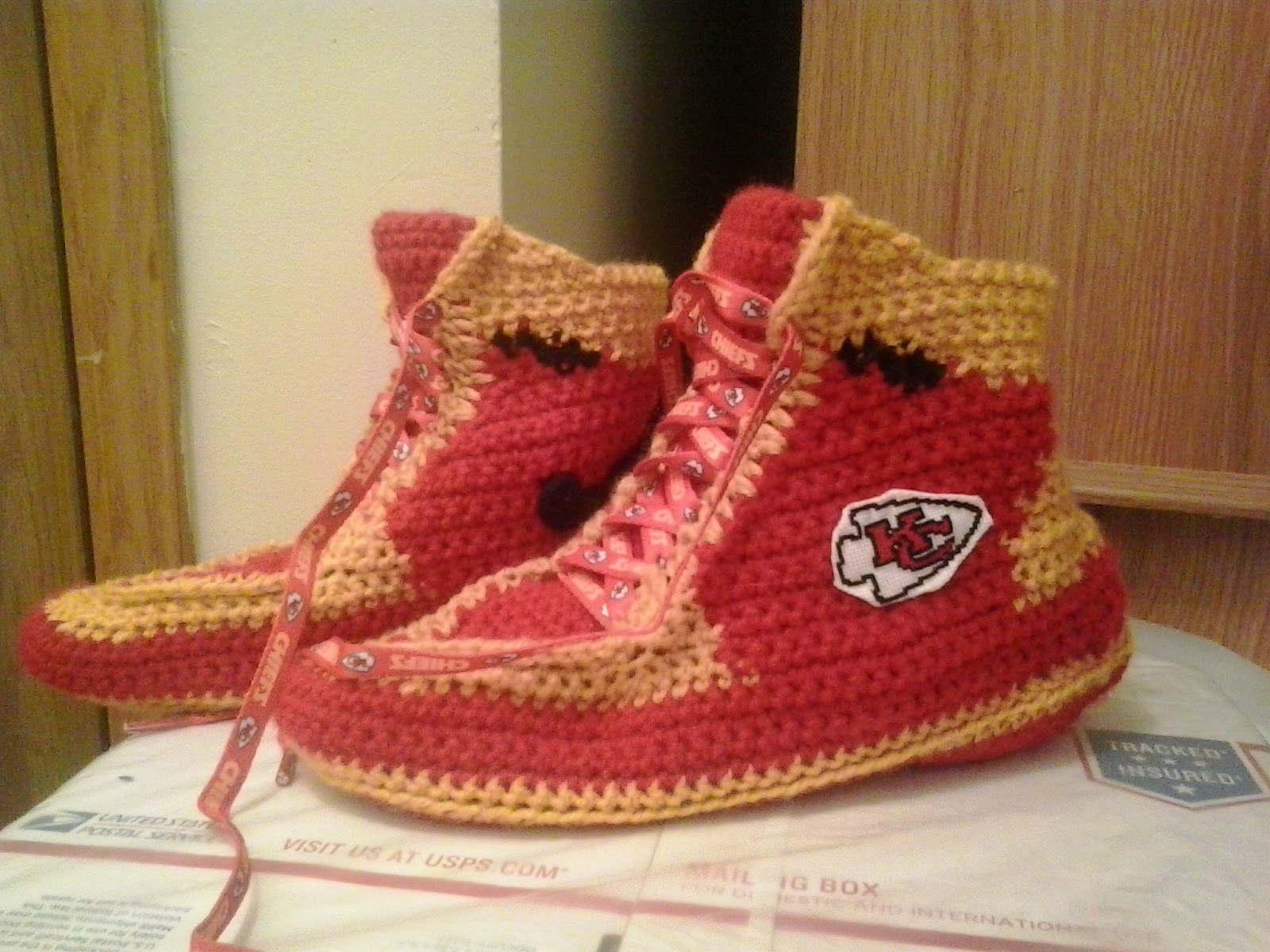 Crochet Fanatic KANSAS CITY CHIEFS' NIKE AIR JORDAN 1
