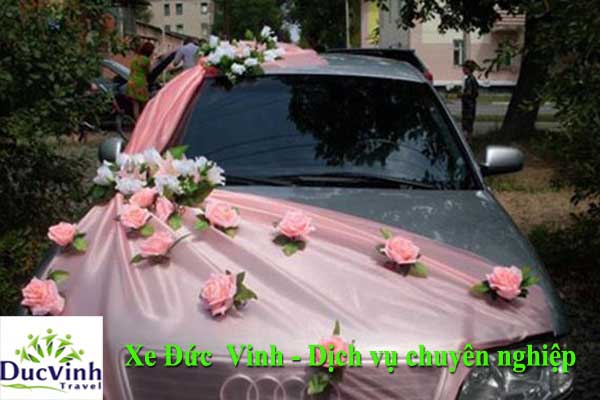 Những mẫu trang trí hoa xe cưới đẹp mắt và ấn tượng nhung-mau-trang-tri-hoa-xe-cuoi-dep-mat-va-an-tuong