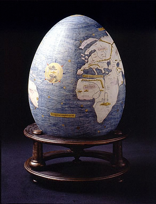07-The-DUCKOMENTA-World-Cultural-Duck-Heritage-The-world-is-egg-shaped