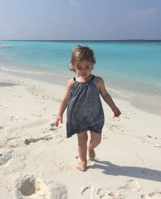 Princess Madeleine of Sweden shared in her Facebook account new photos taken during Christmas holiday at at Soneva Fushie in Maldives with her children Princess Leonor and Prince Nicholas. 