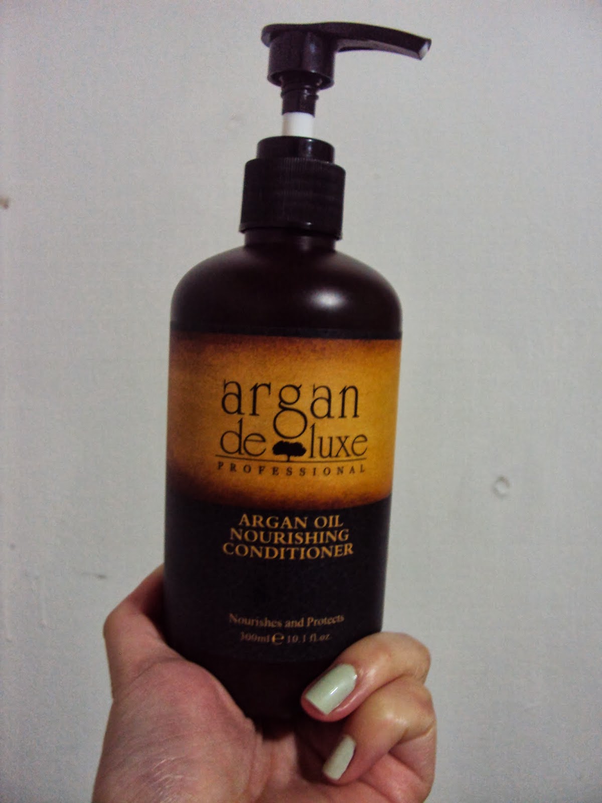 Argan Oil Nourishing Conditioner Argan De Luxe - Maquillaje, belleza y mas!