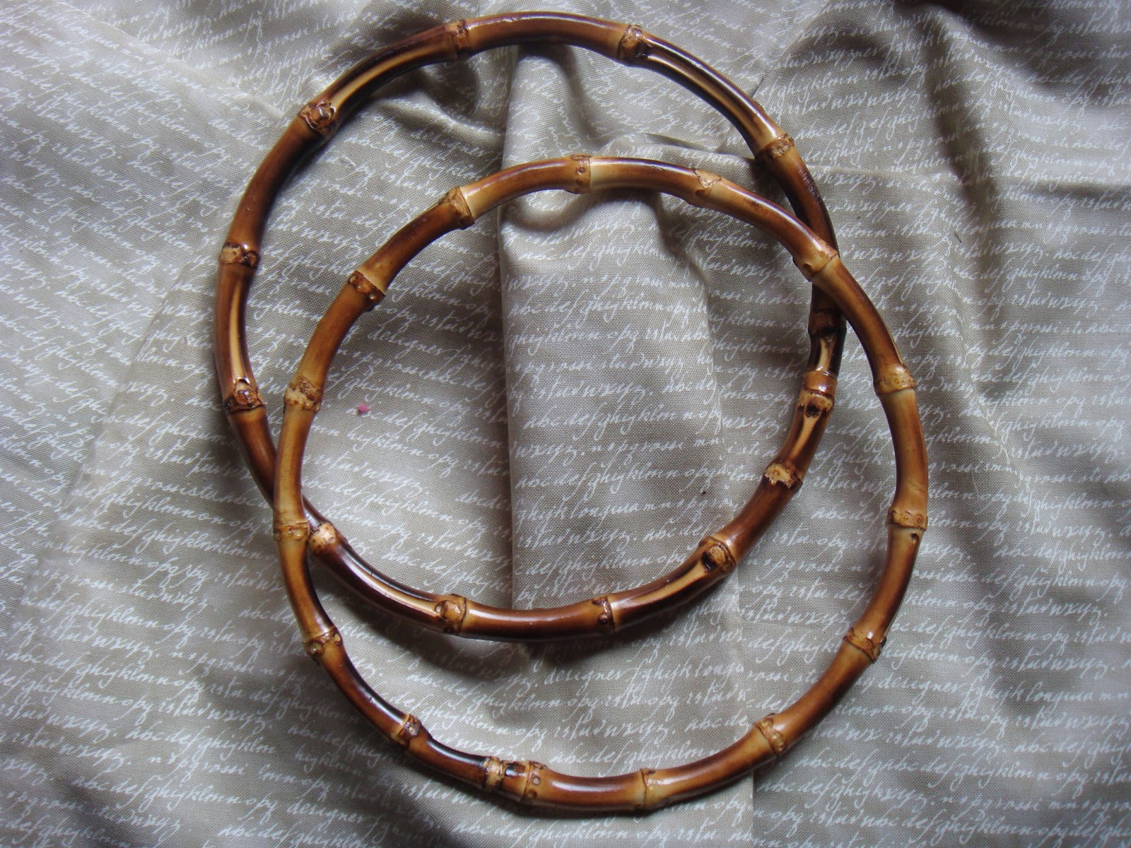 Liliana Lunares: ASAS PARA BOLSOS