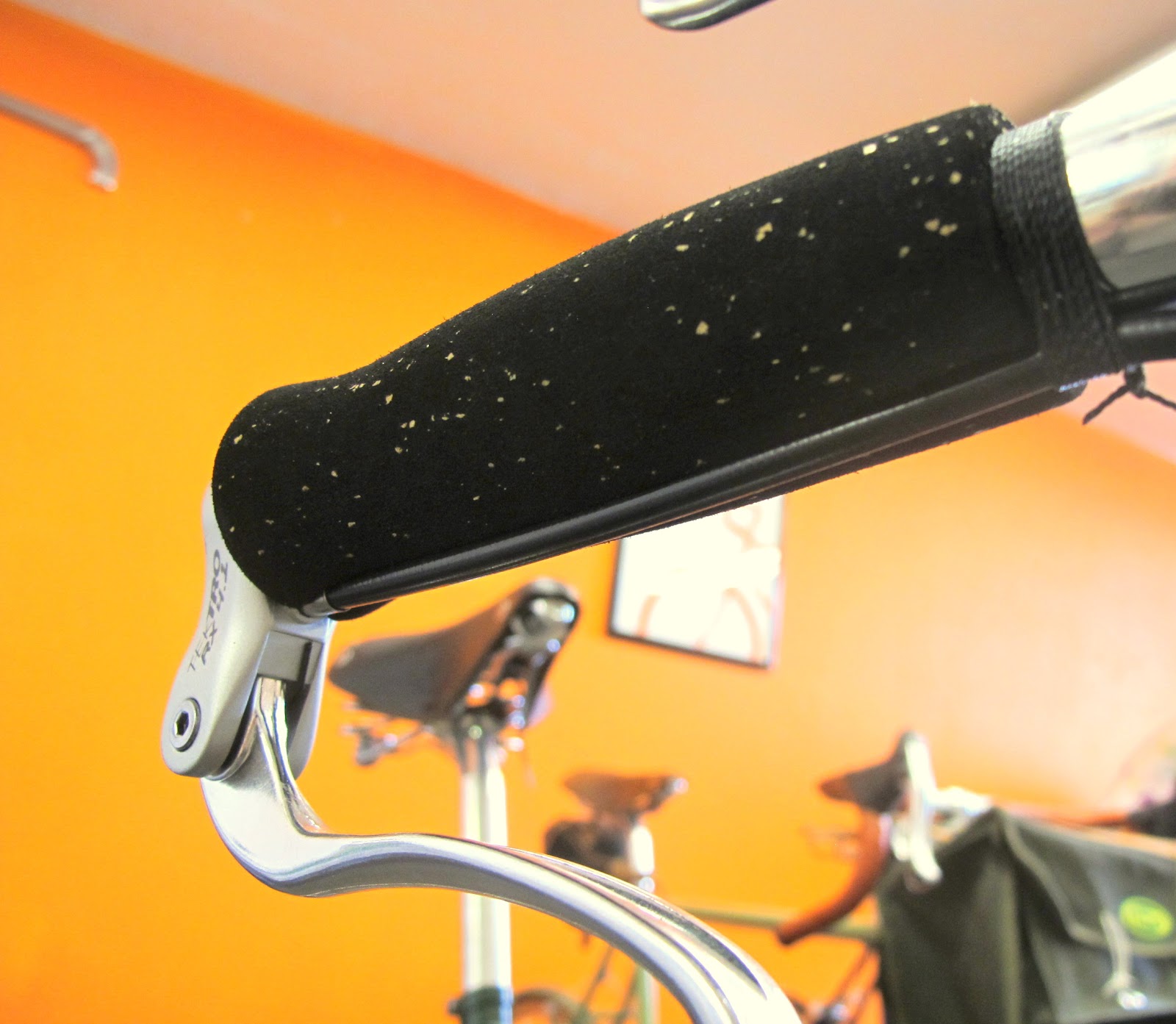 velo orange cork grips