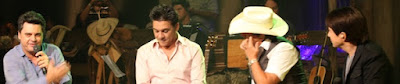Cezar e Paulinho - Você é Tudo Que Pedi Pra Deus Part. Chitãozinho e Xororó