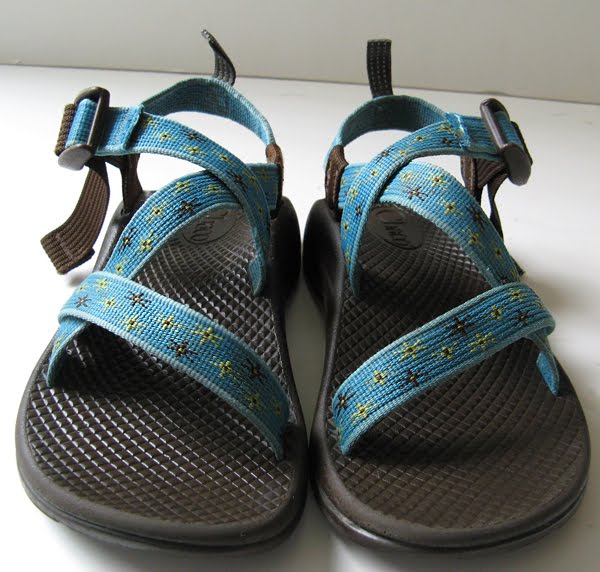 chaco kids sandals