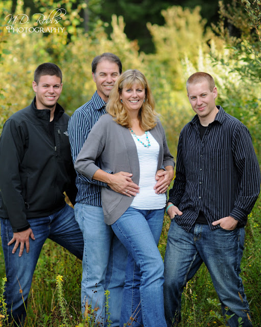 ND Robbs Blog: The B Family | Portraits for the Grown Family | Puyallup ...