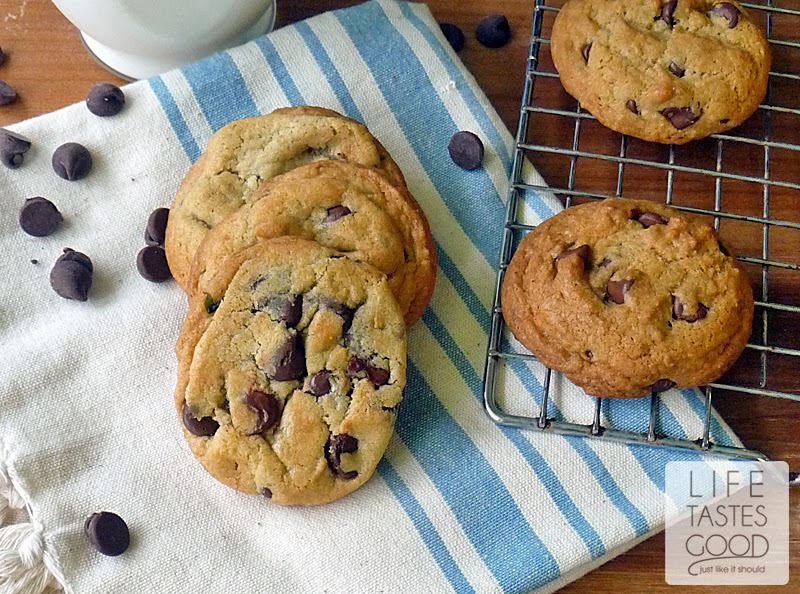 The Ultimate Chocolate Chip Cookie Recipe | by Life Tastes Good is chewy with just the right amount of crunchy! #LifeTastesGood #Cookies