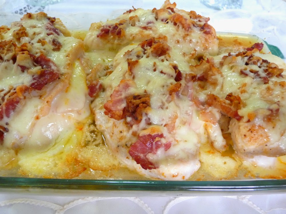 SPLENDID LOWCARBING BY JENNIFER ELOFF CHEESY HAM, CHICKEN AND BACON