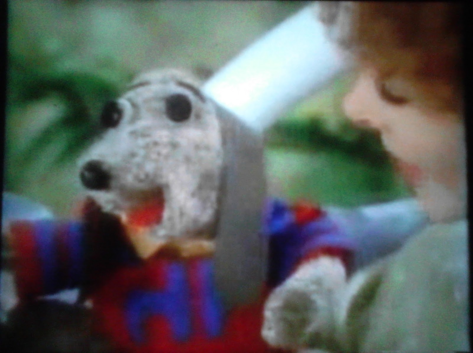 Whatsoever Critic "Lamb Chops Play Along Lucky Dog" episode TV show