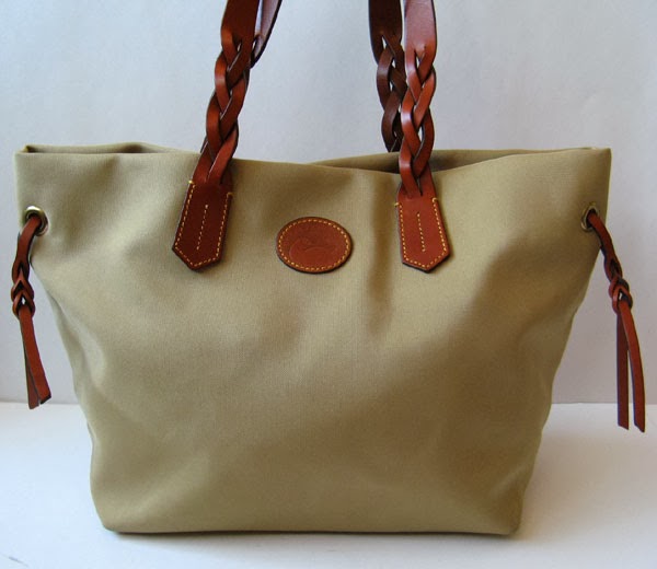 DOONEY & BOURKE LARGE TAUPE NYLON & LEATHER TOTE