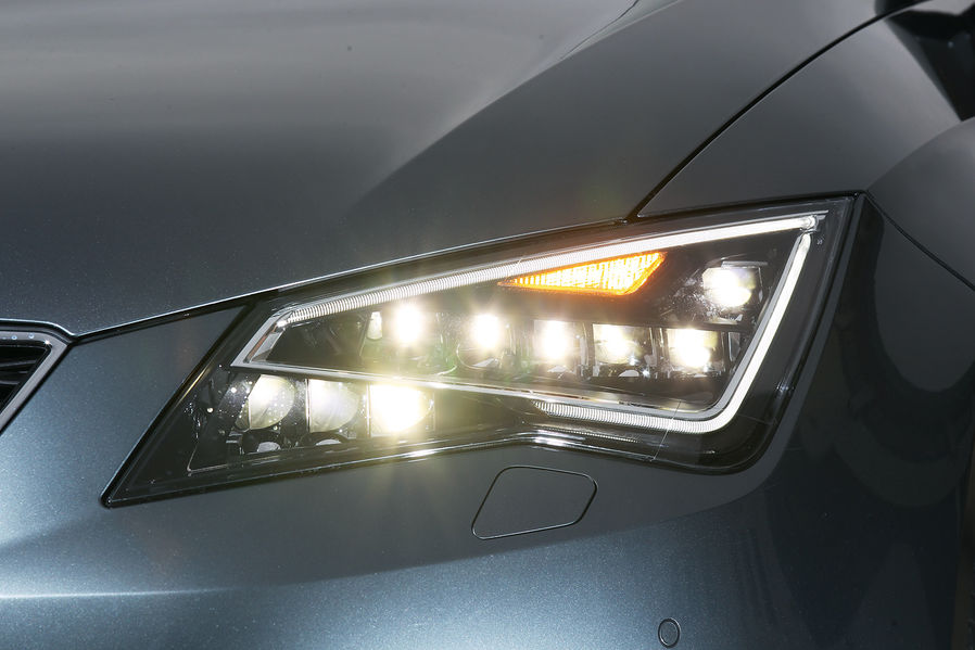 Faros LED: ventajas e inconvenientes en el coche